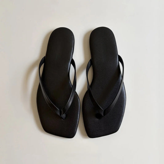 Riviera Flip-flops – Minimalist Flat Flip-flops