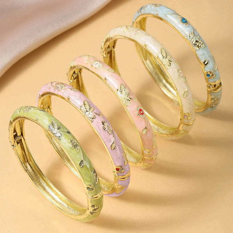 Bracelets Auréa – Coffret de 5 Joncs Émaillés