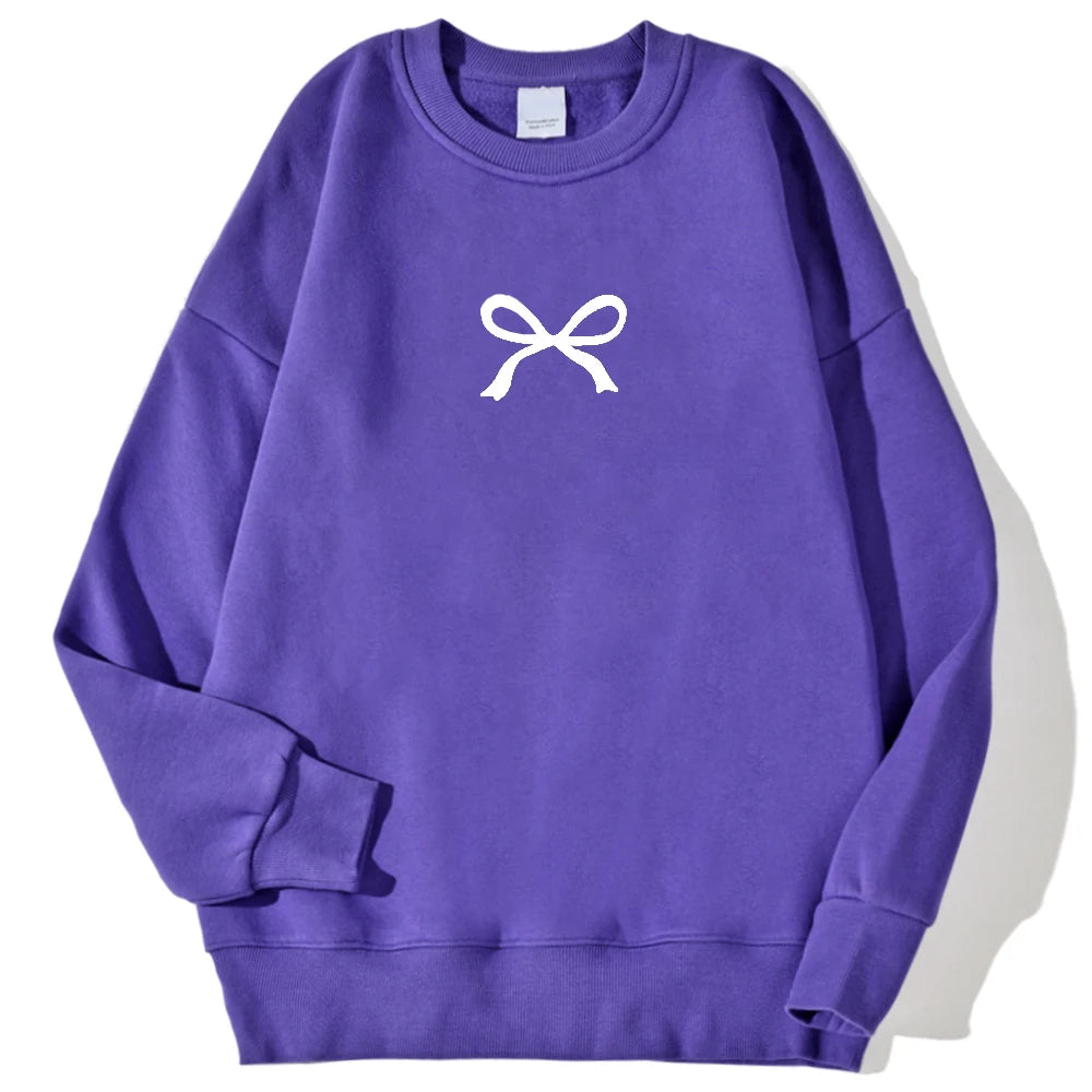 Sweat Clara – Nœud Kawaii