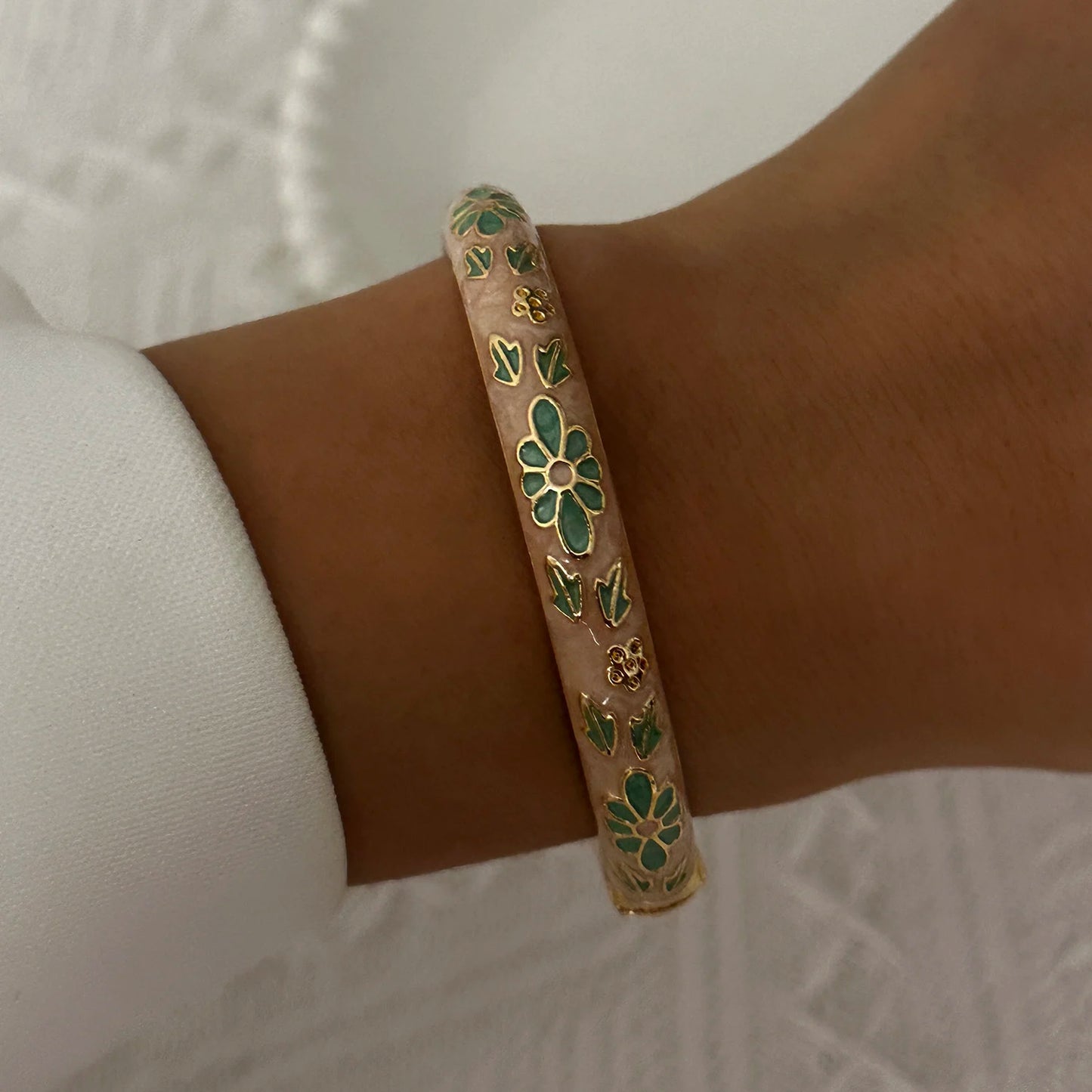 Bracelet Vayana – Bracelet Doré Élégance