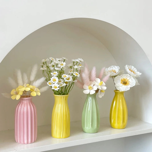 Flora Vase – Colored Ceramic