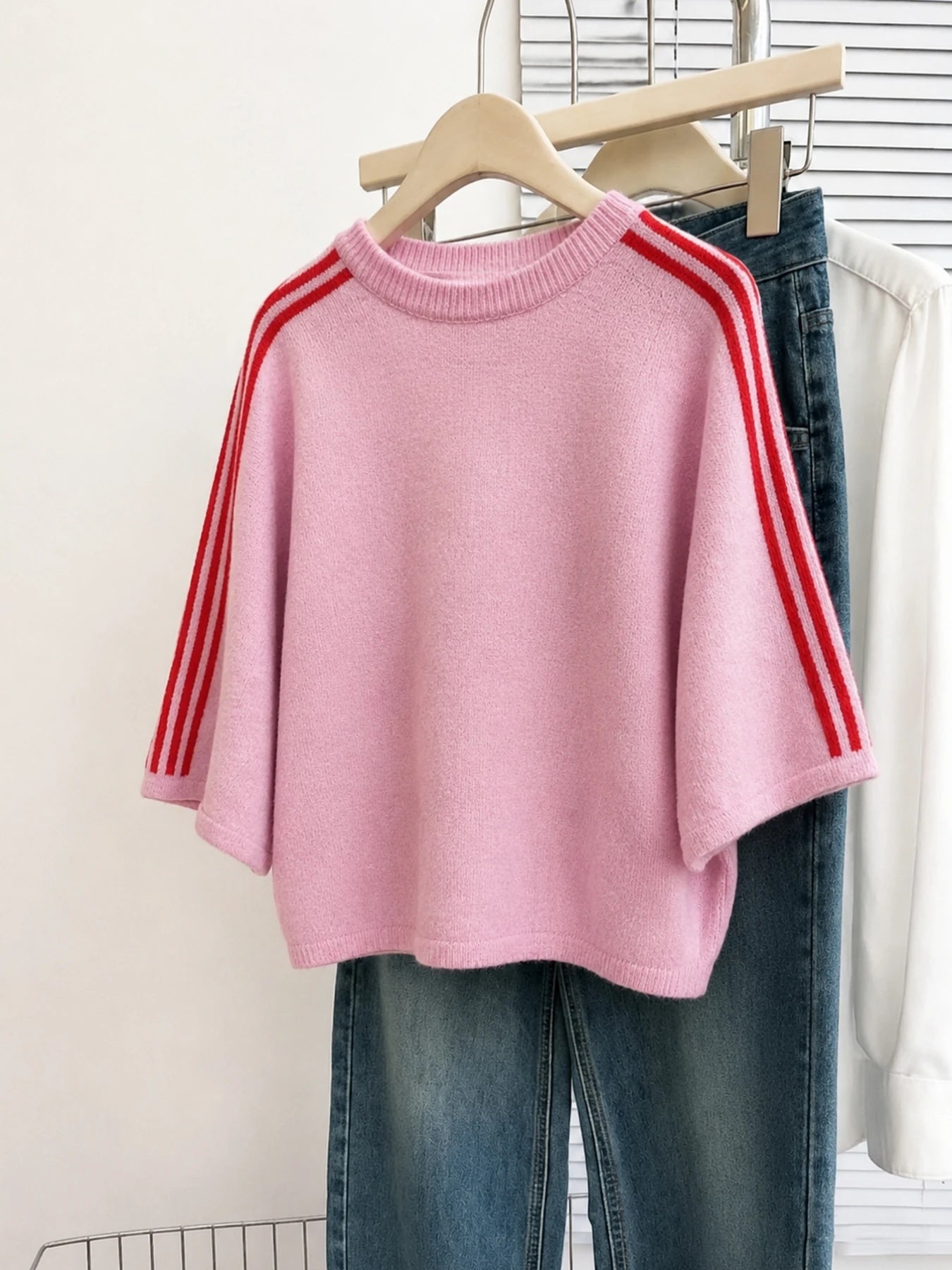 Pull Élise à rayures rose vintage pour femme