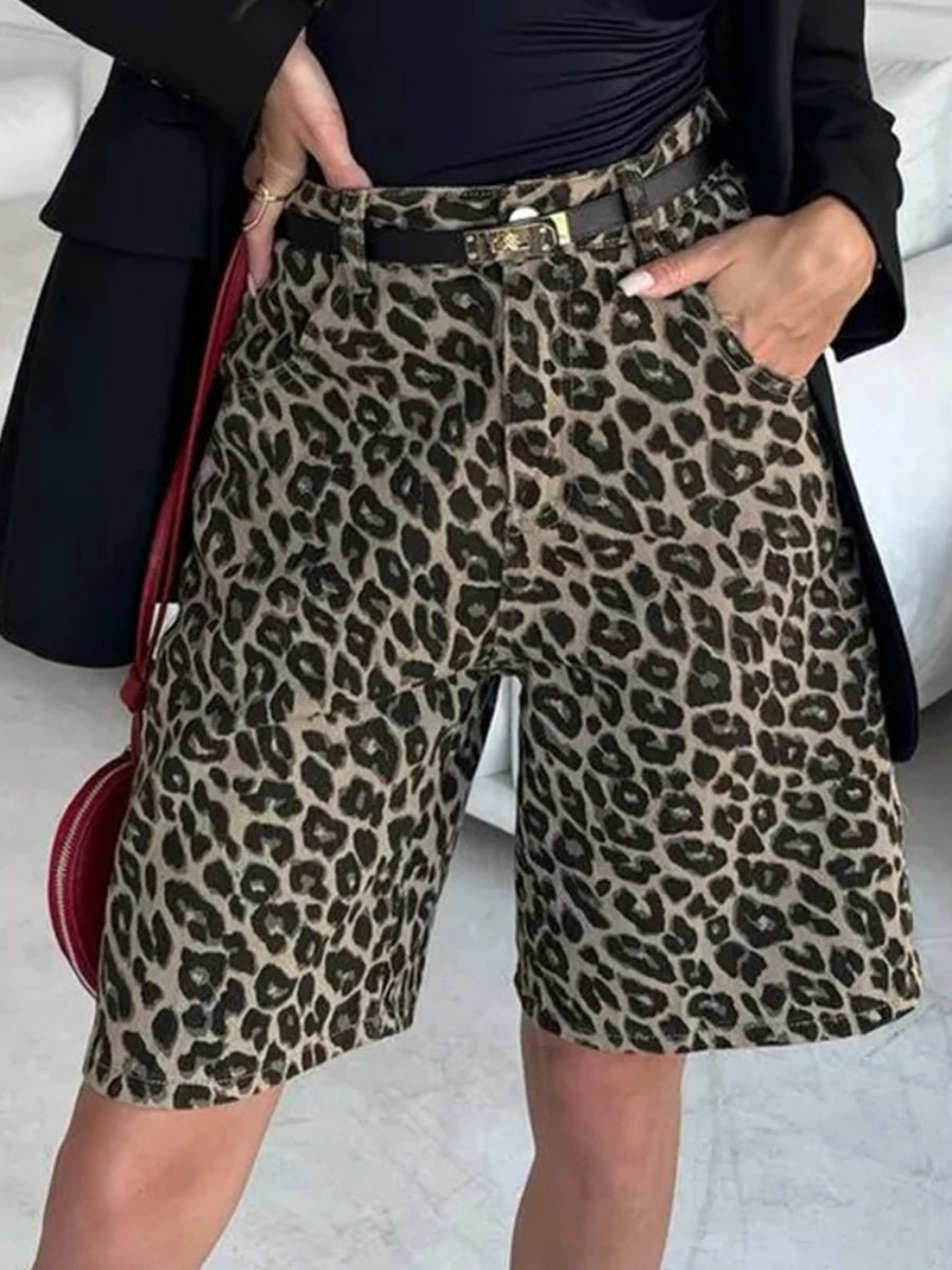Short Safari bermuda léopard pour femme