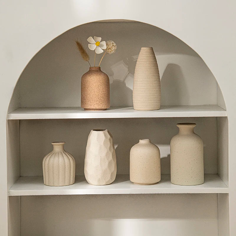 Vase Alba décoratif en céramique minimaliste